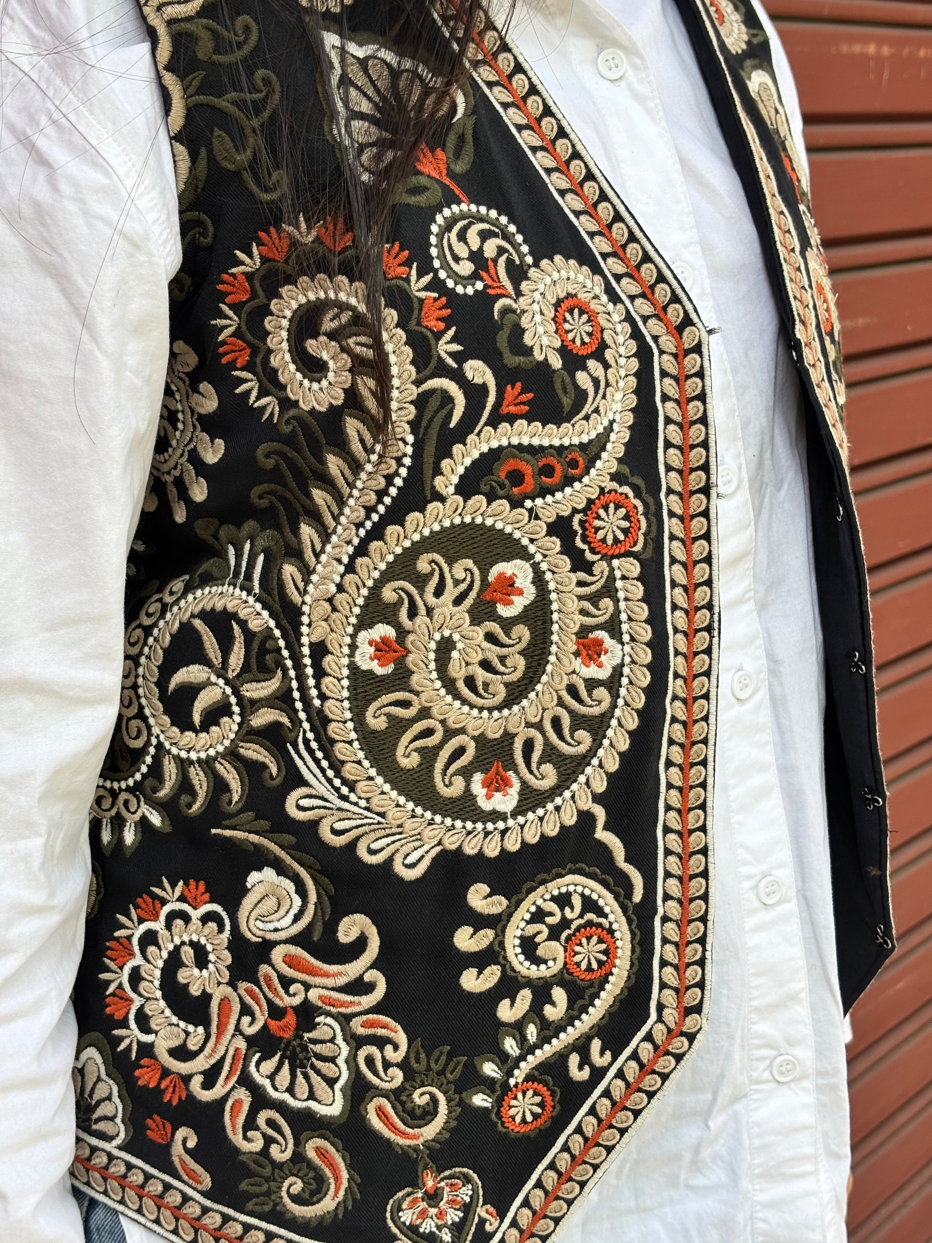 TOJ Art Embroidered Women's Koti- Black
