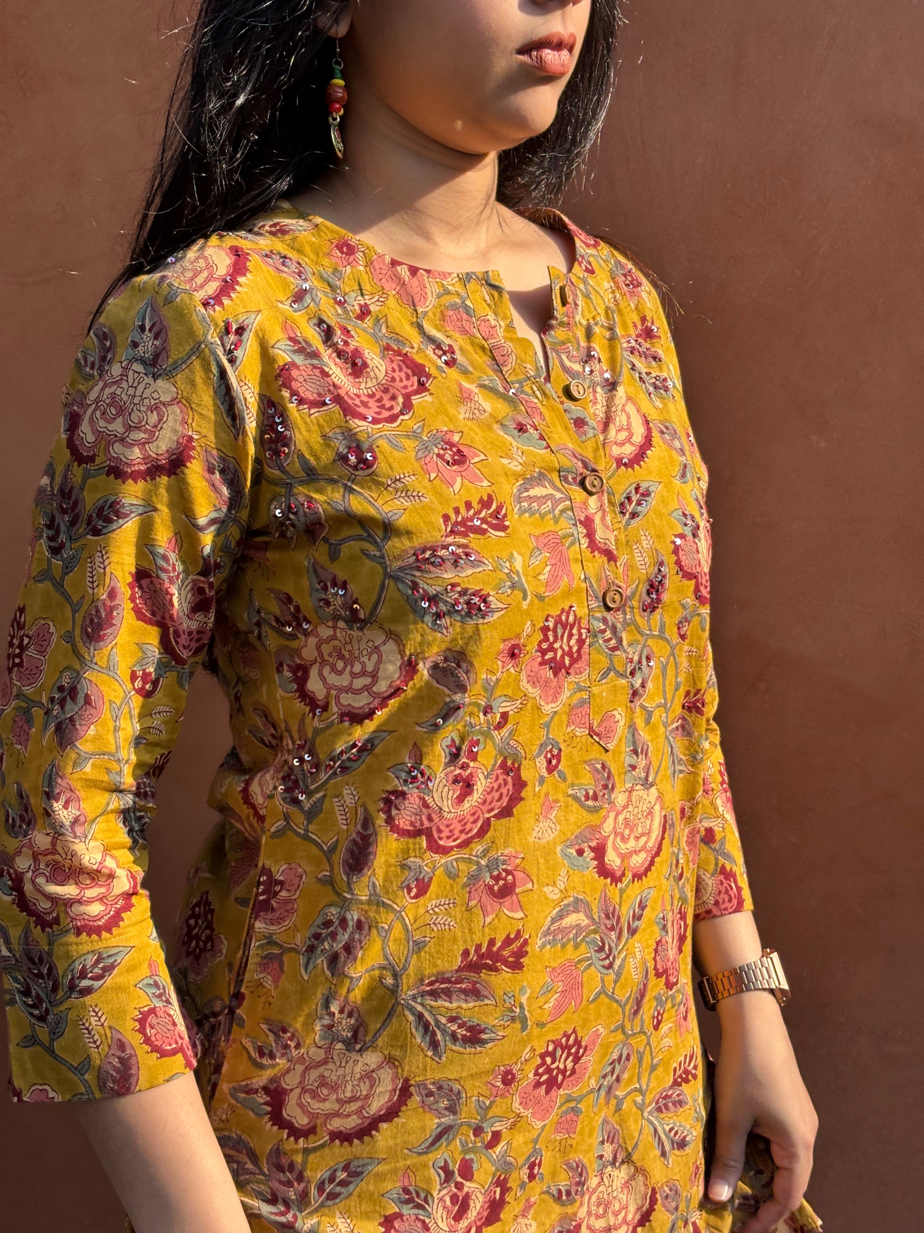 Maaya Hand Block Print Cotton Short Kurti